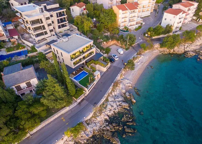 Front Fran 아파트